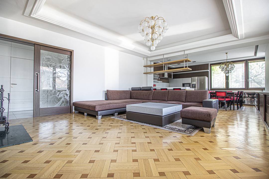 Nehnuteľnosť DOM-REALÍT, - Luxusný 4i byt v rezidencii na Hradnom kopci
